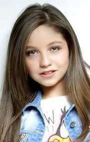 Кароль Севилья